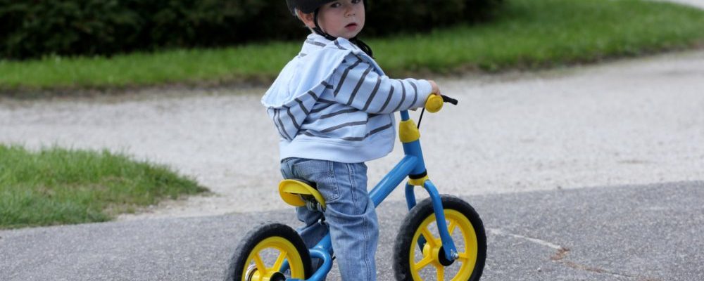 Bicicletas para niños con ruedines o sin pedales